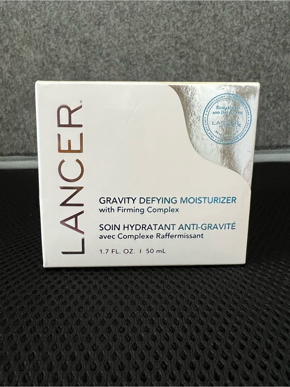 Lancer Gravity Defying Moisturizer — White